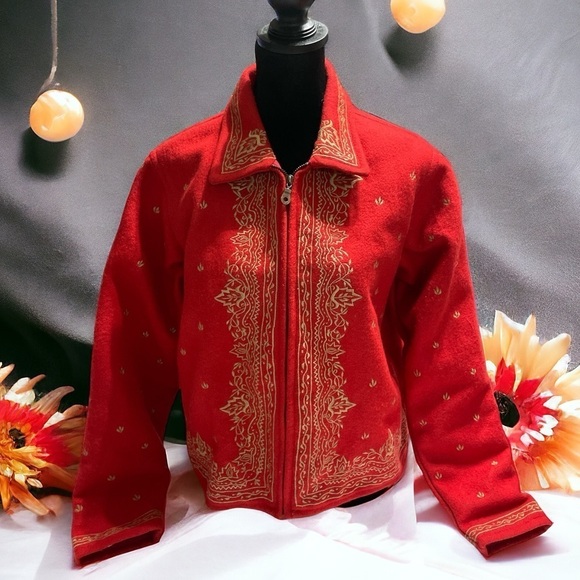 Vintage New Direction Red and Gold embroidered Blazer size S made in India - Picture 1 of 9